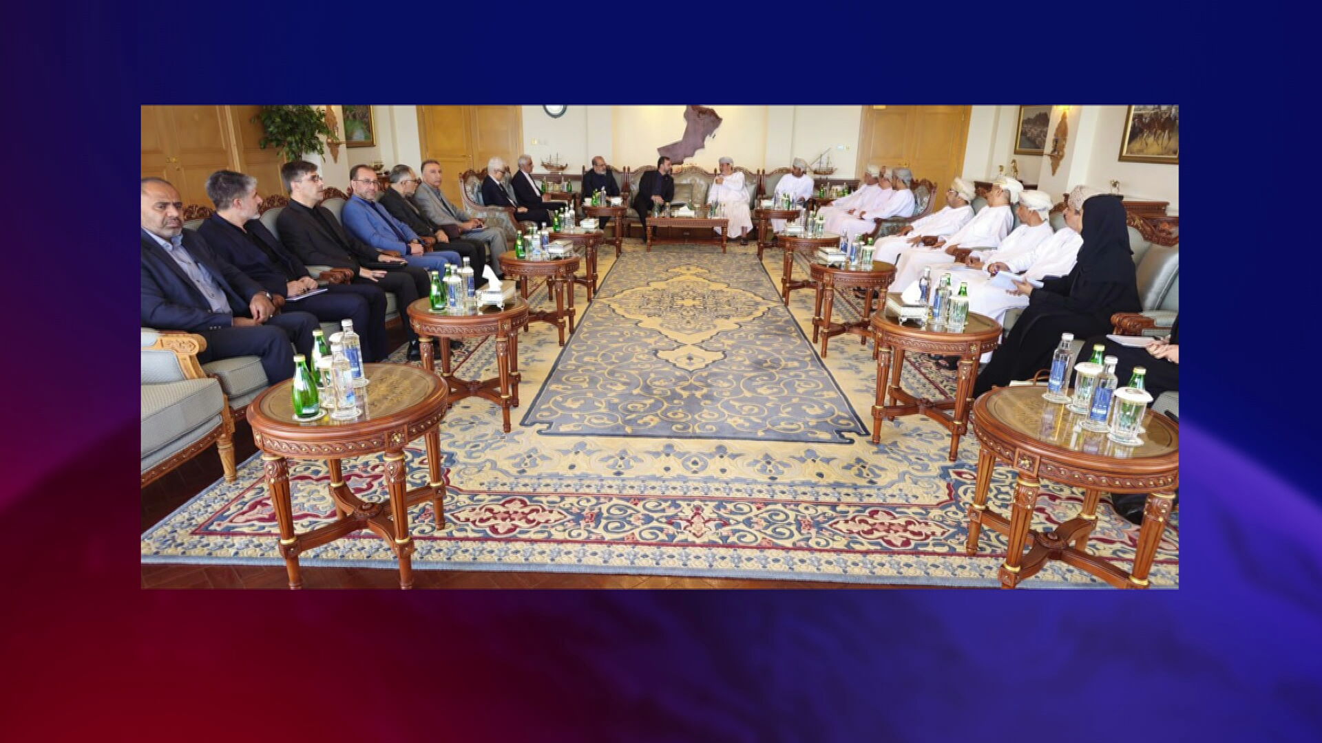 رایزنی تهران و مسقط در خصوص مدیریت تنگه هرمز و تأمین امنیت کشتیرانی