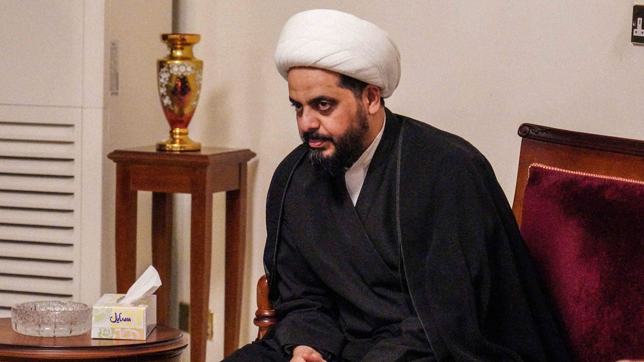 قیس الخزعلی، دبیرکل جنبش اهل حق.