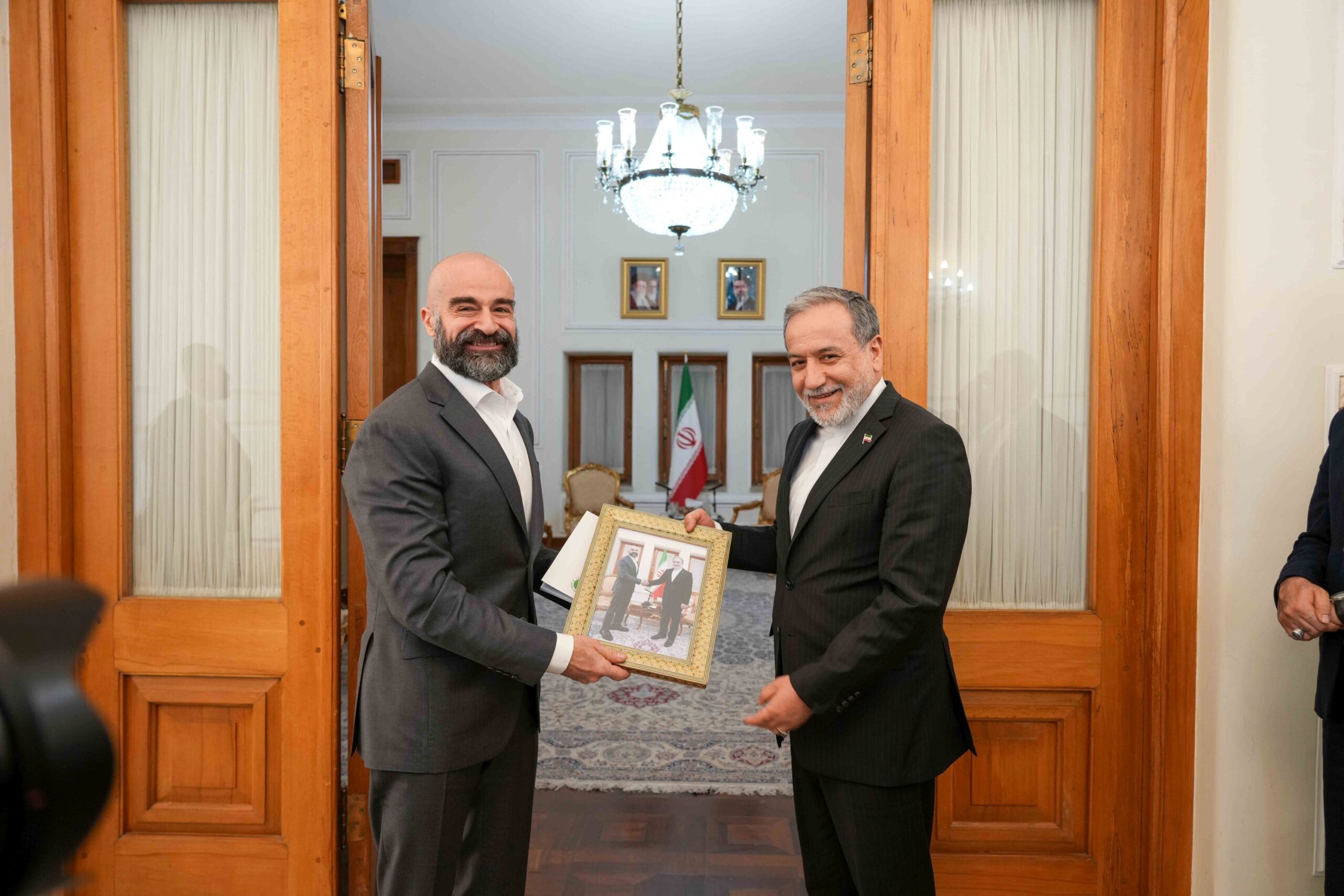 دیدار میان بافل جلال طالبانی و عباس عراقچی در تهران